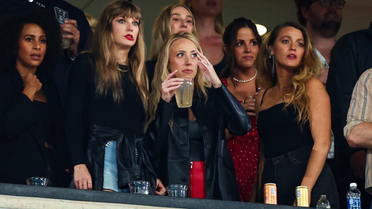 Taylor Swift and Brittany Mahomes looking worried during an NFL game