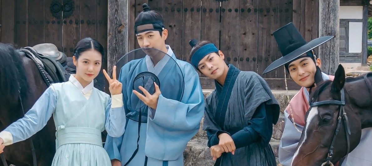 Characters Yoon Dan Oh, Jung Yu Ha, Kang San, and Kim Shi Yeol from The Secret Romantic Guesthouse