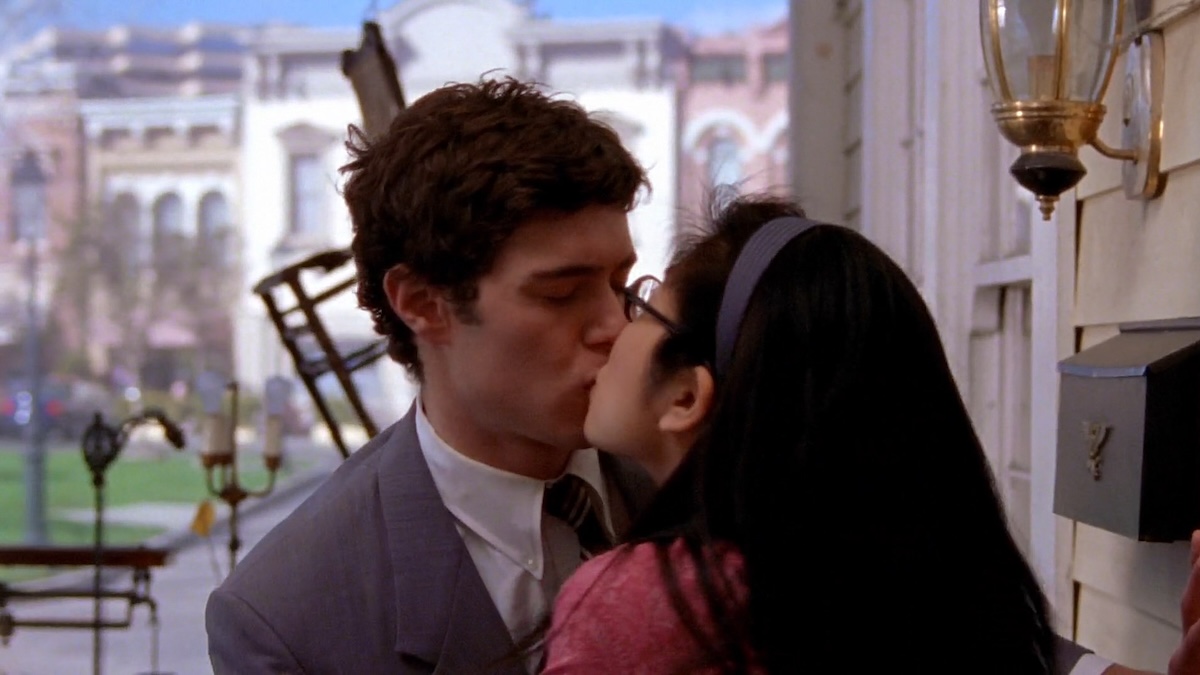 dave and lane kissing on gilmore girls