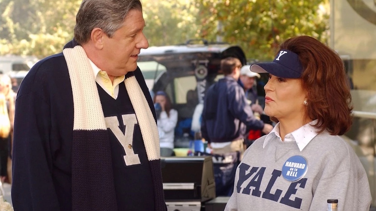 Richard and Emily Gilmore in 'Gilmore Girls' season 4, episode 9, wearing Yale attire 