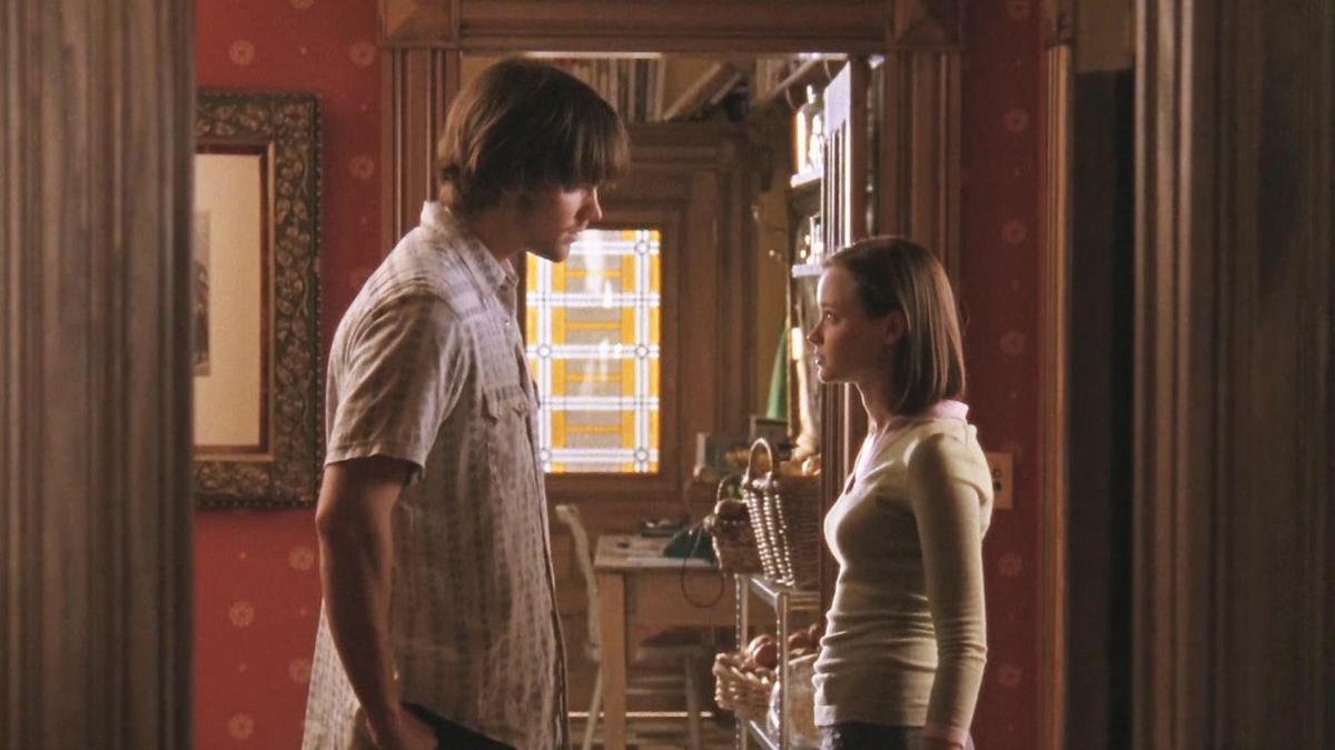 Dean and Rory in Gilmore Girls, "Raincoats and Recipes"