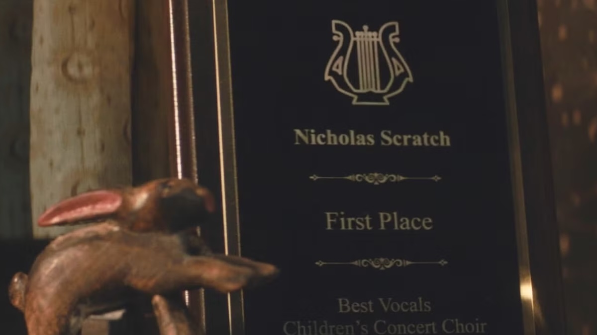 nichoals scratch plaque