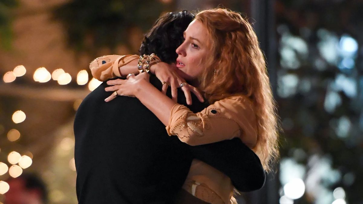 Blake Lively as Lily Bloom hugs Justin Baldoni as Ryle Kincaid in It Ends With Us