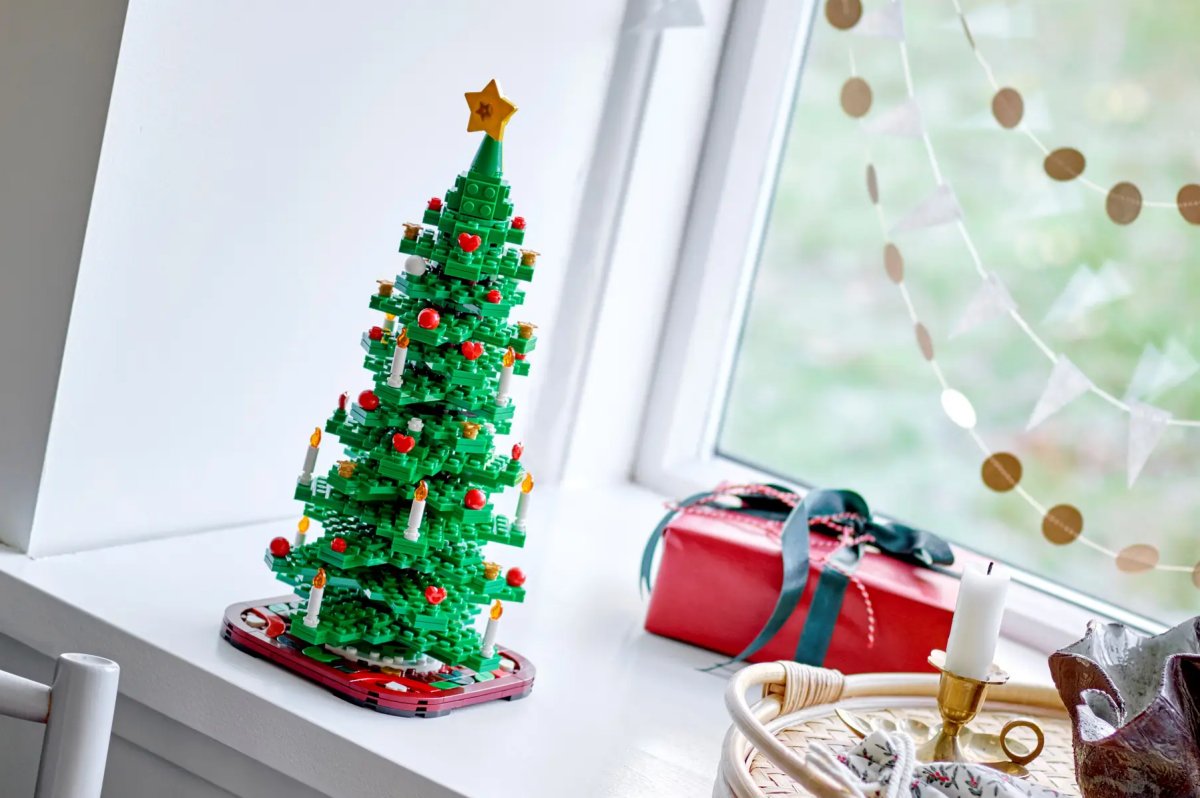 LEGO Christmas Tree on windowsill