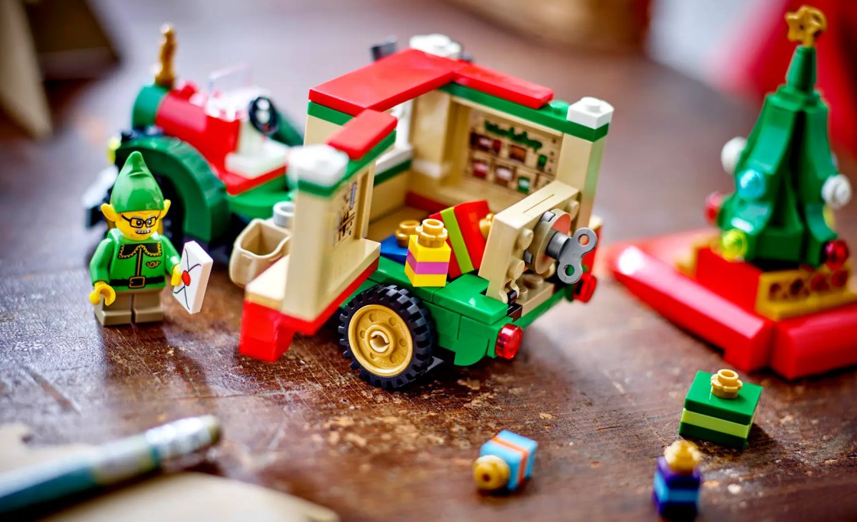 LEGO Santa's Delivery Truck with elf