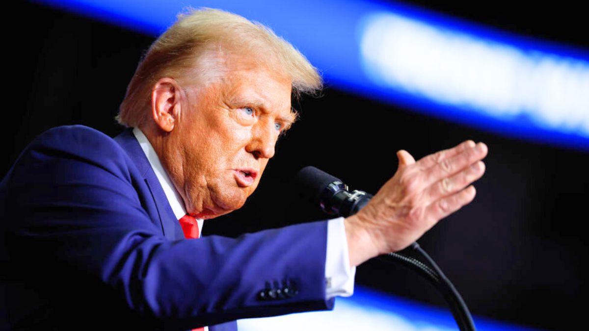 PITTSBURGH, PENNSYLVANIA - NOVEMBER 04: Republican presidential nominee, former President Donald Trump holds a campaign rally at the PPG Paints Arena on November 04, 2024 in Pittsburgh, Pennsylvania. With one day left before the general election, Trump is campaigning for re-election in the battleground states of North Carolina, Pennsylvania and Michigan. (Photo by Chip Somodevilla/Getty Images)