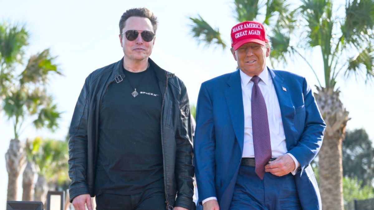 BROWNSVILLE, TEXAS - NOVEMBER 19: U.S. President-elect Donald Trump greets Elon Musk as he arrives to attend a viewing of the launch of the sixth test flight of the SpaceX Starship rocket on November 19, 2024 in Brownsville, Texas. SpaceX’s billionaire owner, Elon Musk, a Trump confidante, has been tapped to lead the new Department of Government Efficiency alongside former presidential candidate Vivek Ramaswamy. (Photo by Brandon Bell/Getty Images)