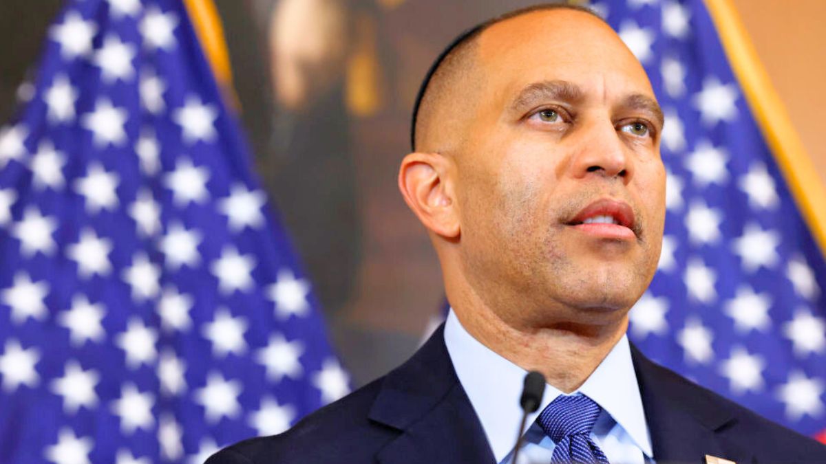 WASHINGTON, DC - DECEMBER 17: U.S. House Minority Leader Hakeem Jeffries (D-NY) speaks during a Hanukkah reception at the U.S. Capitol Building on December 17, 2024 in Washington, DC. The bicameral event was held to celebrate the upcoming eight-day festival of Hanukkah. (Photo by Anna Moneymaker/Getty Images)