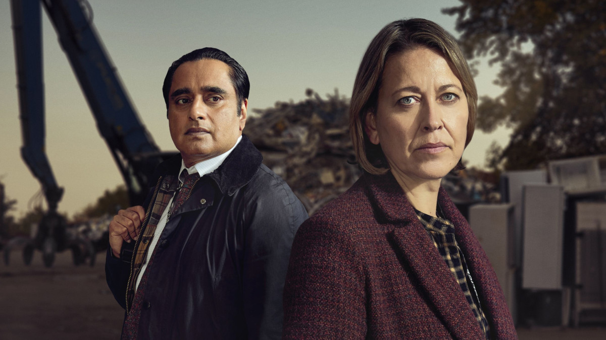 Nicola Walker as DI Cassie Stuart and Sanjeev Bhaskar as DS Sunil Khan in 'Unforgotten'