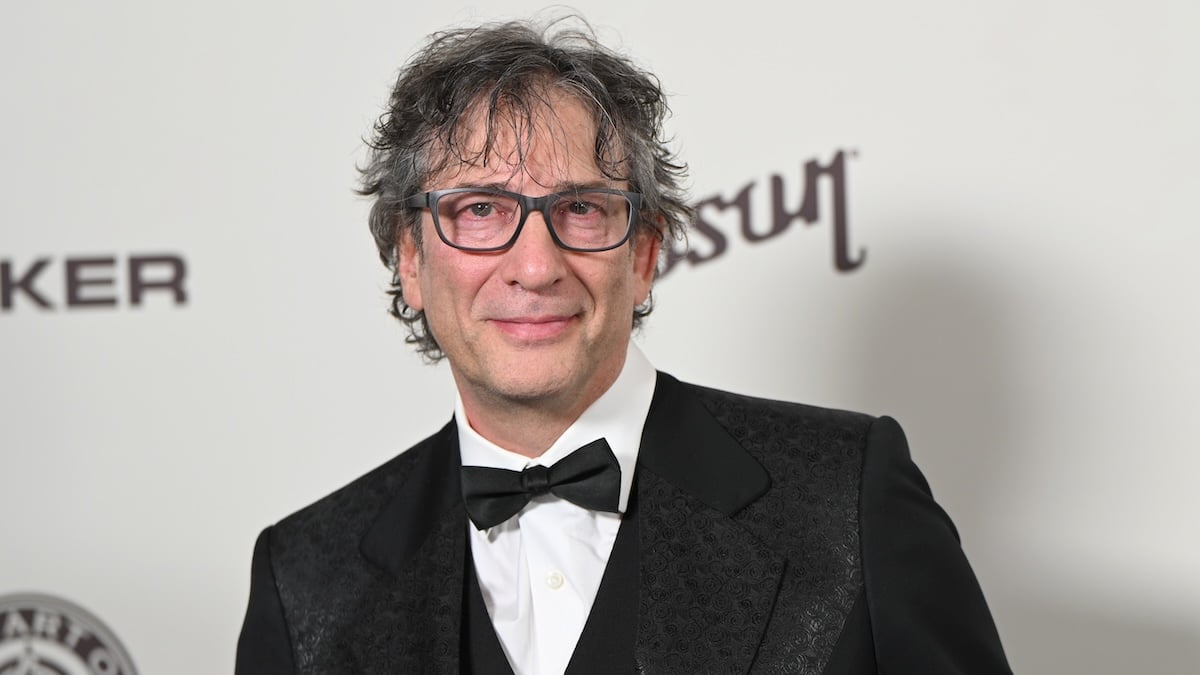 neil gaiman at an award show