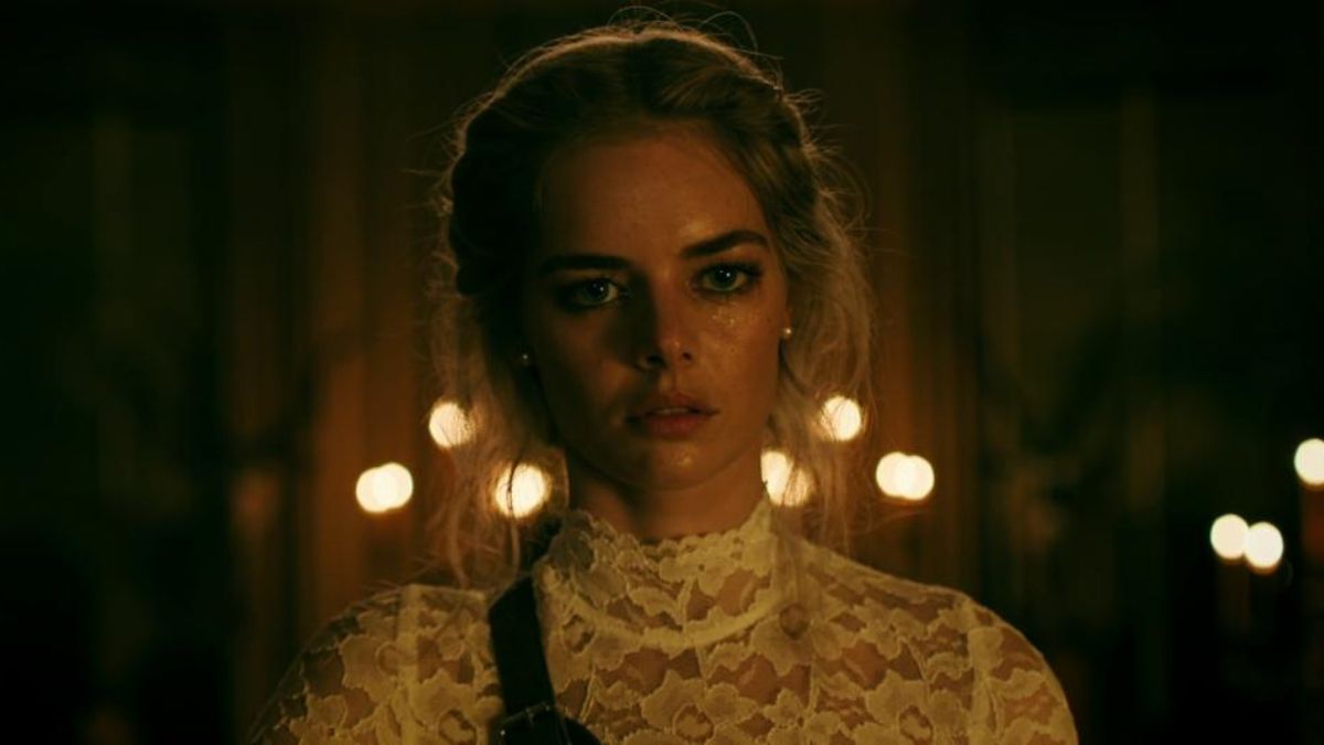 samara weaving as grace in ready or not 2019