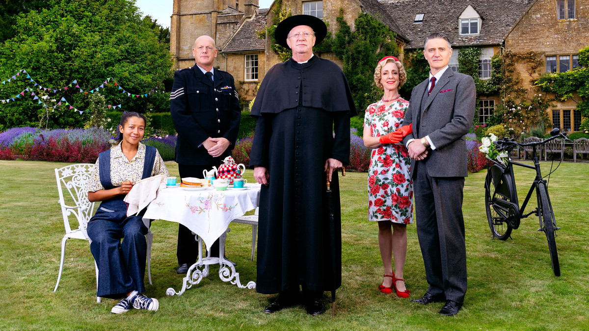 The cast of Father Brown season 12