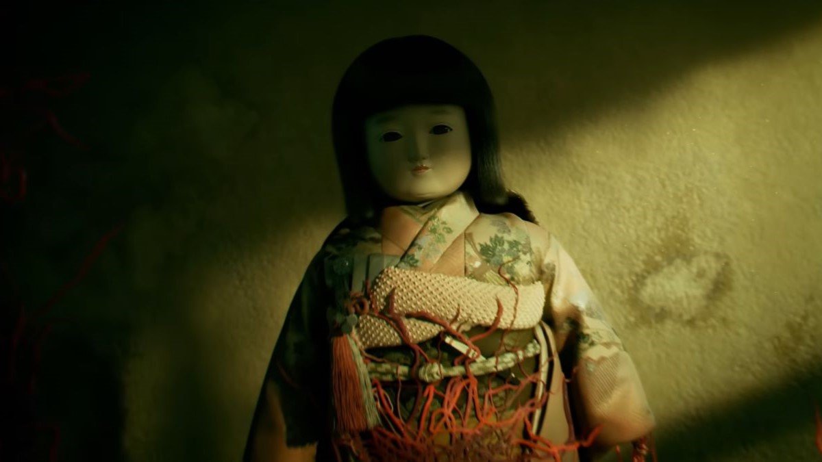 Silent Hill f doll in trailer